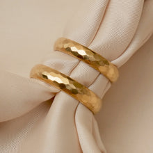 Lade das Bild in den Galerie-Viewer, EHERING NO 4 Facetten