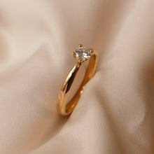 Lade das Bild in den Galerie-Viewer, BIG DIAMOND Ring