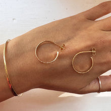 Lade das Bild in den Galerie-Viewer, GEORG G Creolen