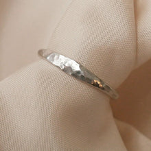 Lade das Bild in den Galerie-Viewer, GEORG BIG NO 2 Ring