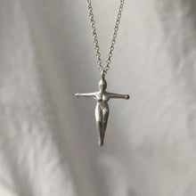 Lade das Bild in den Galerie-Viewer, FIGUR Kette