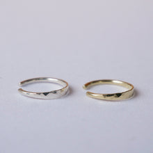 Lade das Bild in den Galerie-Viewer, HEINRICH Ear cuff